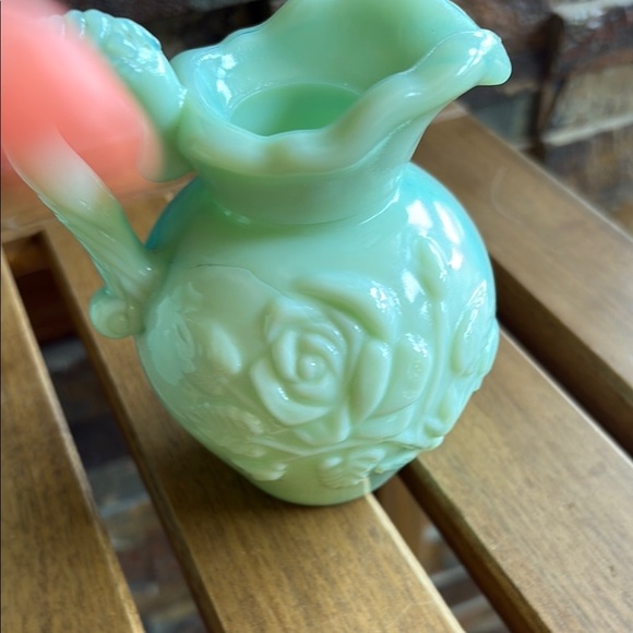 Vintage Avon Green Blue and White Floral Small Pitchers - Picture 7 of 12